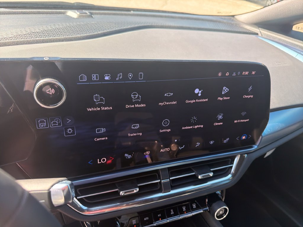 New 2026 Chevrolet Equinox EV LT AWD/4WD image 20