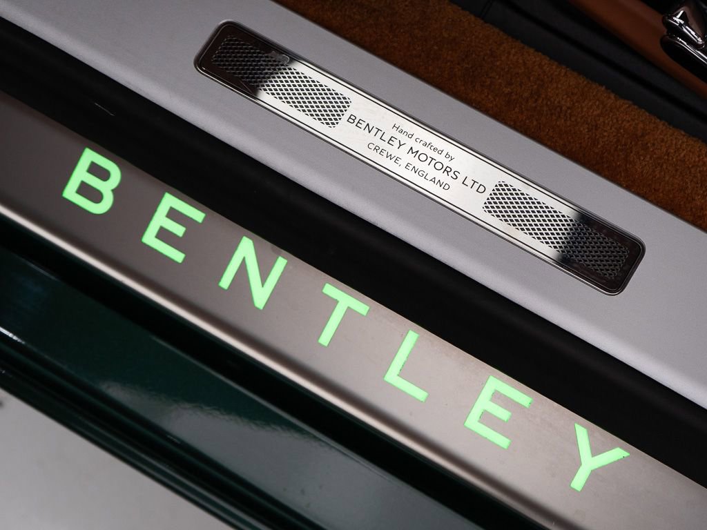 Certified 2022 Bentley Continental GT AWD/4WD image 13