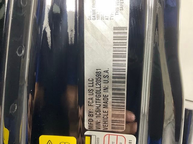 Used 2020 Jeep Gladiator Overland w/ Popular Equipment Package image 25