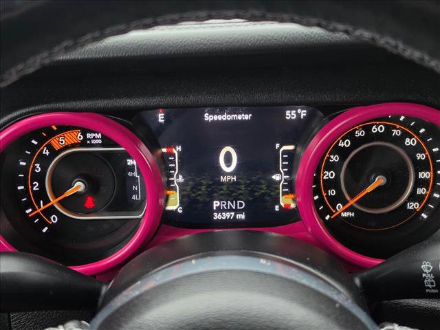 Used 2022 Jeep Wrangler Unlimited Sahara w/ LED Lighting Group AWD/4WD image 25