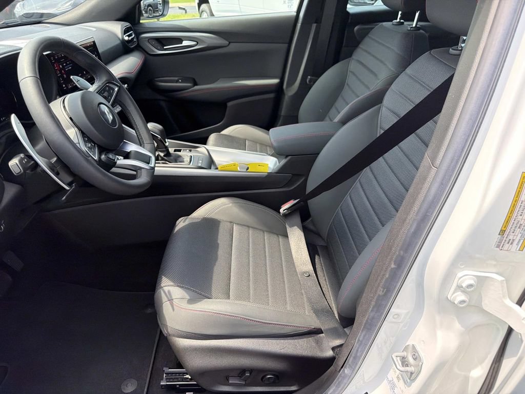 Used 2024 Dodge Hornet R/T w/ R/T Blacktop Package AWD/4WD image 21