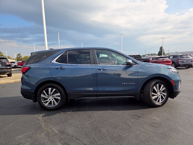 Used 2024 Chevrolet Equinox LT FWD image 16