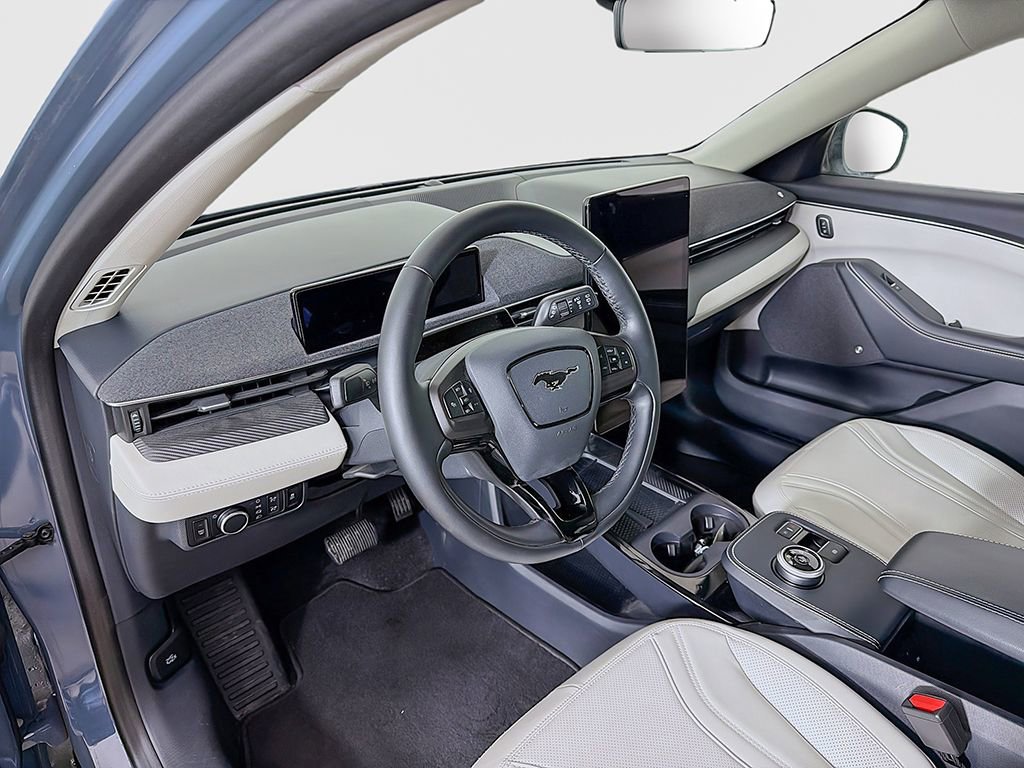 Used 2024 Ford Mustang Mach-E Premium image 19