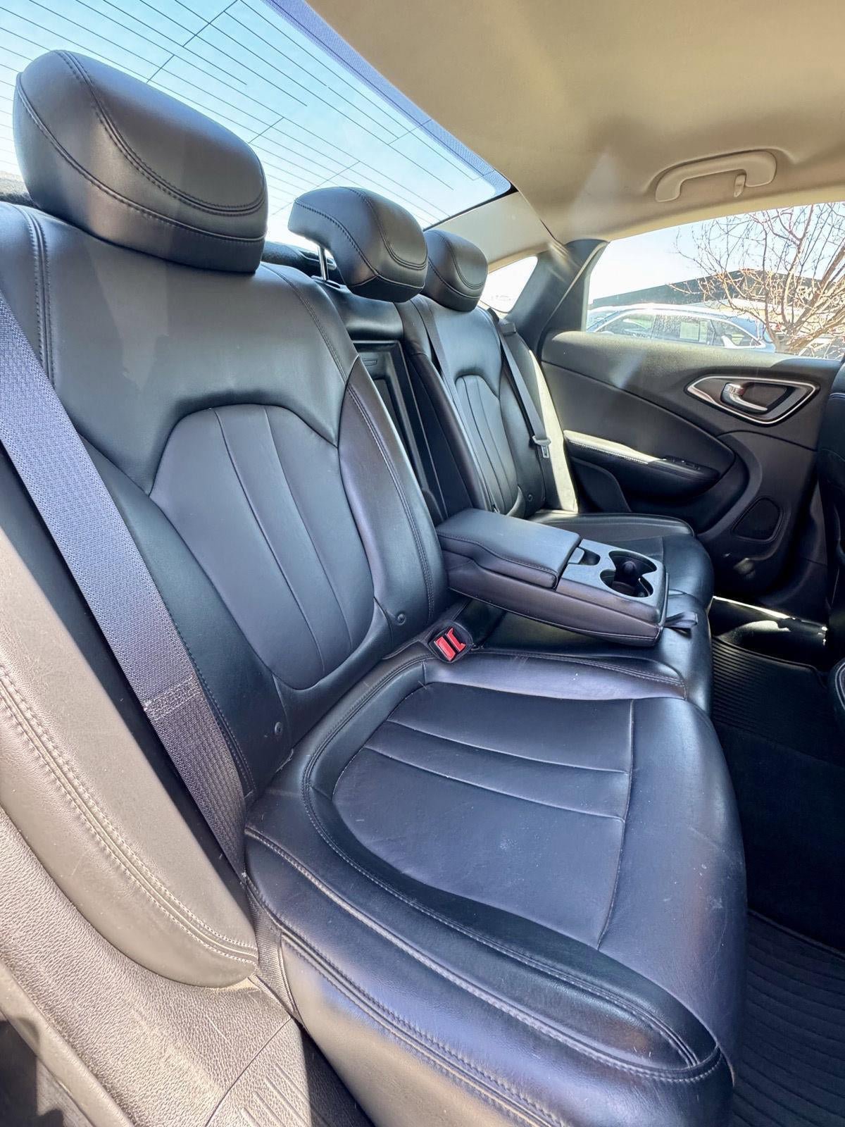 Used 2017 Chrysler 200 Limited Platinum w/ Mopar Interior Package FWD image 12