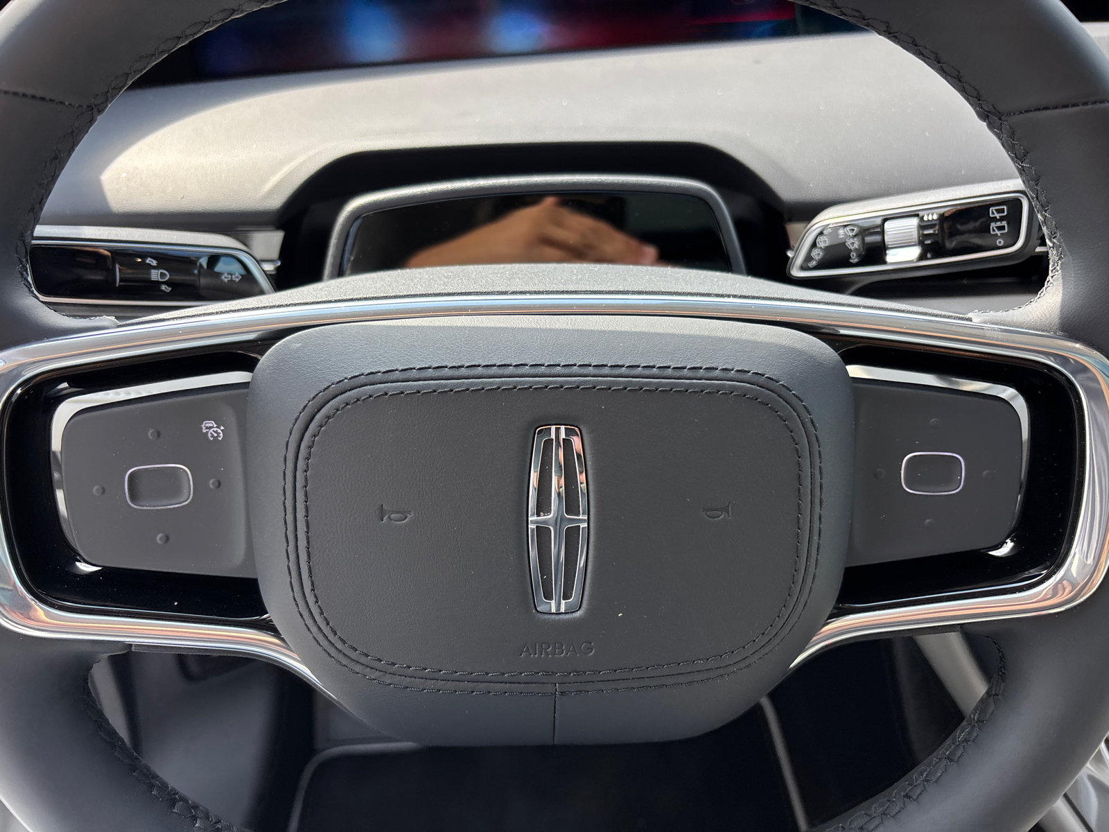 New 2026 Lincoln Nautilus Premier w/ Equipment Group 102A AWD/4WD image 16