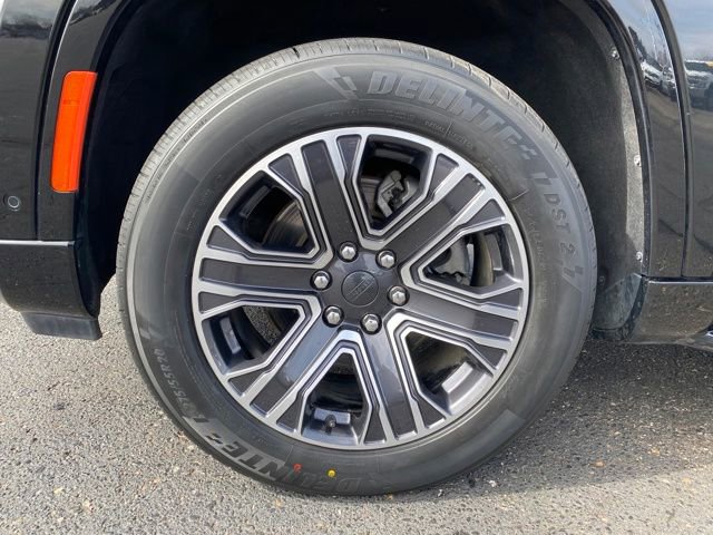 Used 2024 Jeep Wagoneer Series II image 24