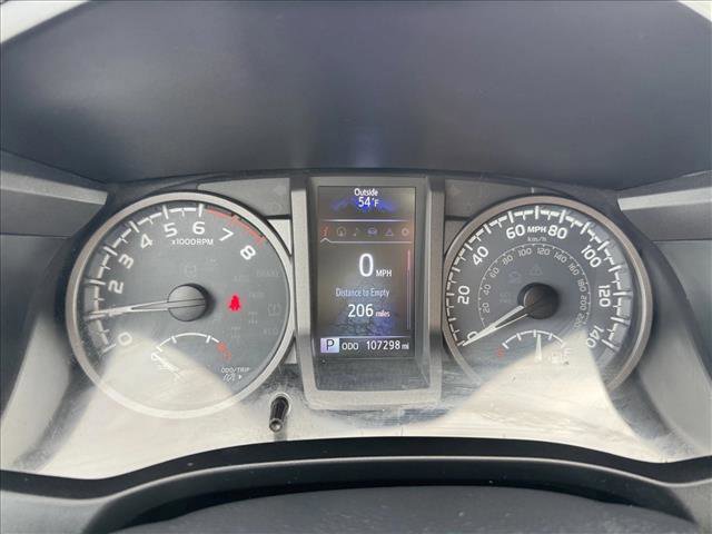 Used 2017 Toyota Tacoma TRD Off-Road w/ Tow Package (A/T) image 12