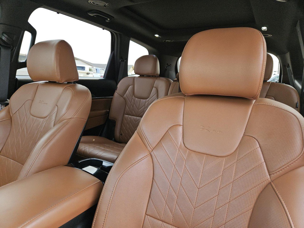 Used 2024 Kia Telluride SX X-Pro AWD/4WD image 27