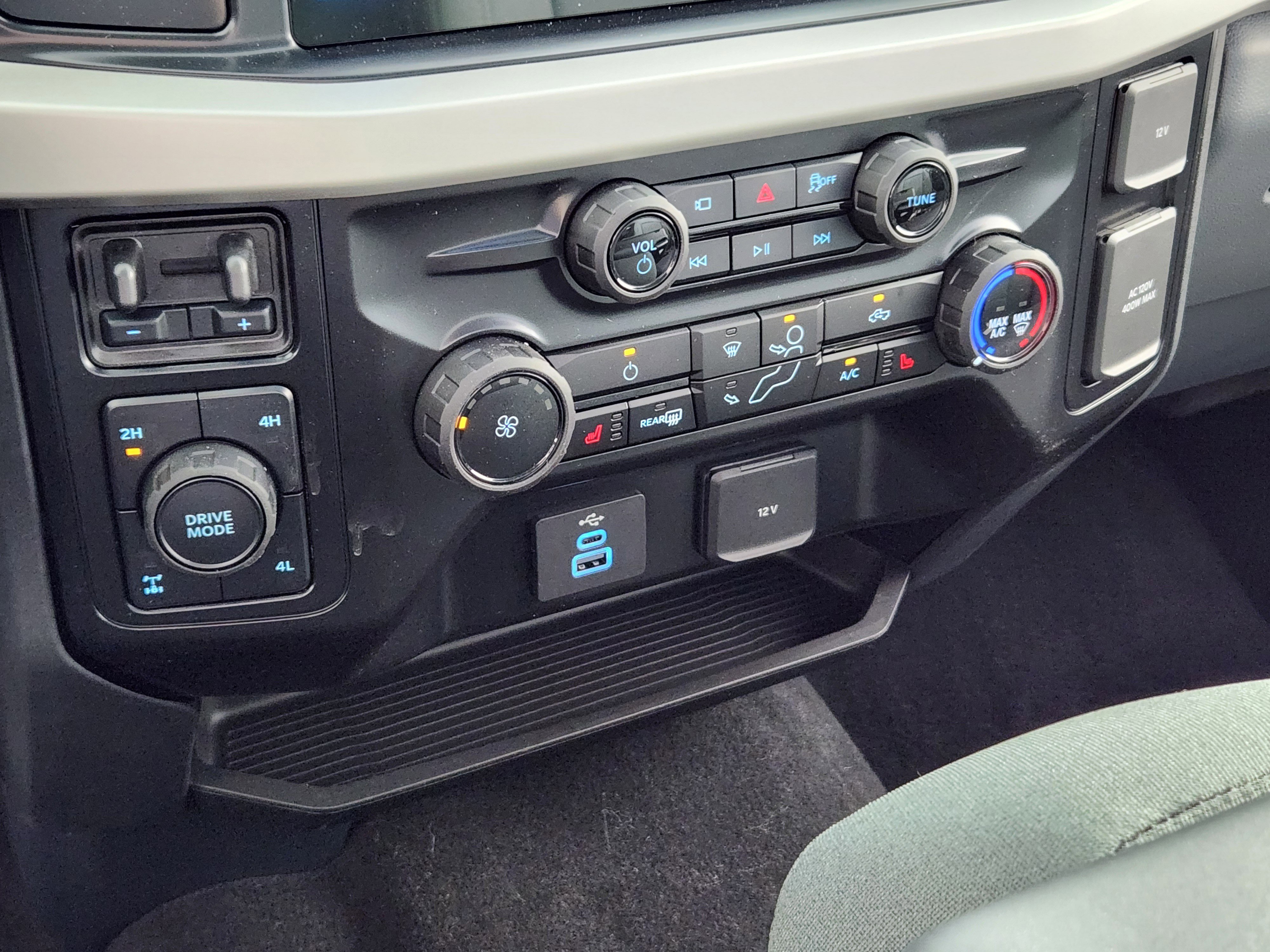 New 2026 Ford F250 XLT image 24