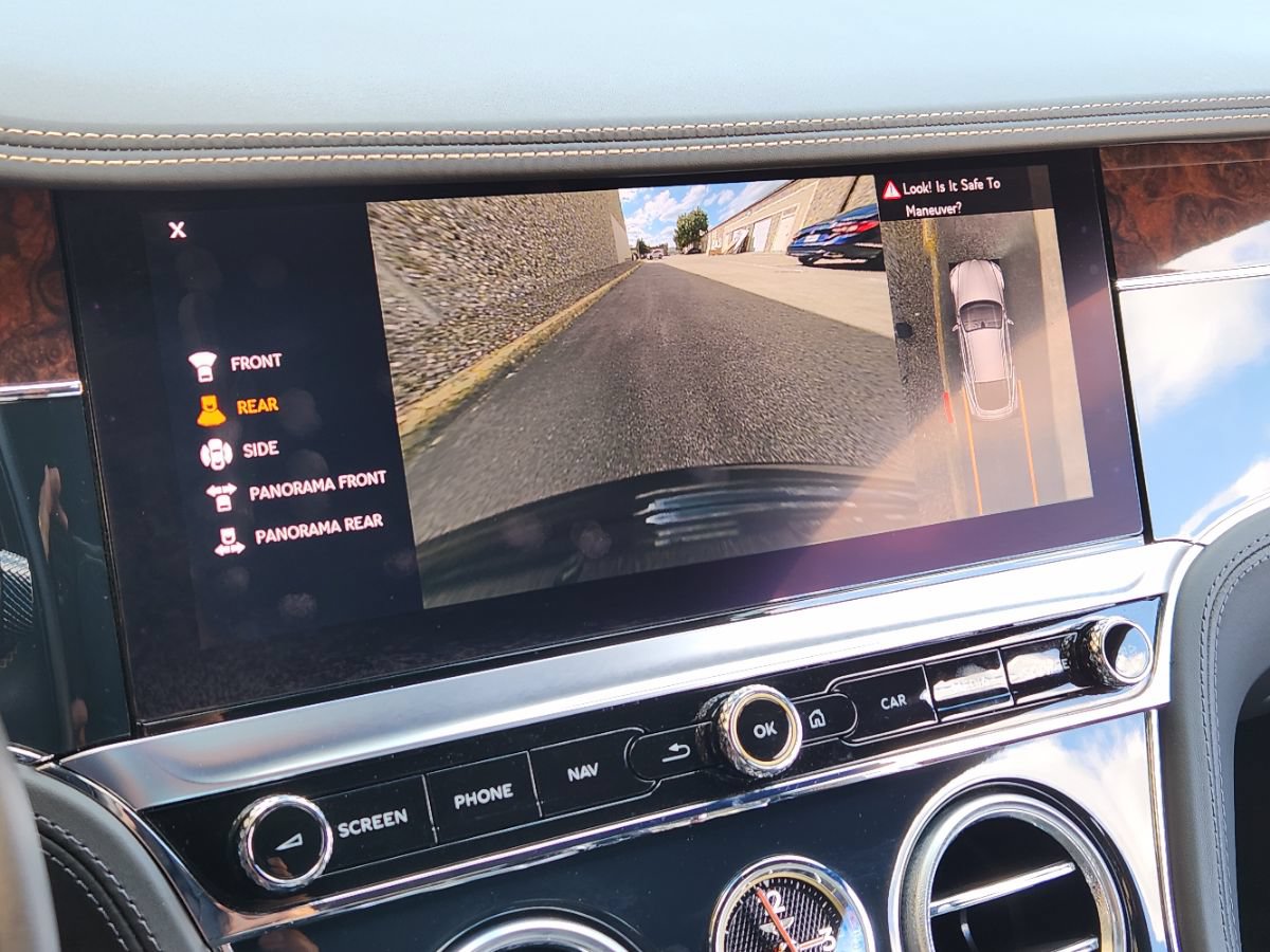 Used 2022 Bentley Continental GT AWD/4WD image 48