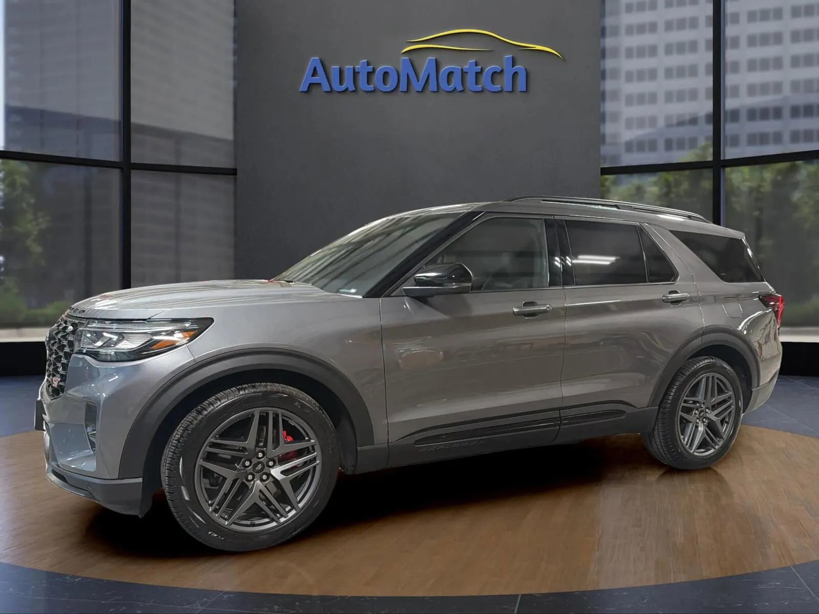 Used 2025 Ford Explorer ST image 6