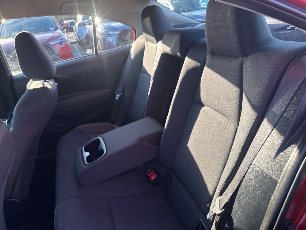 Used 2021 Toyota Corolla LE w/ LE Convenience Package FWD image 34