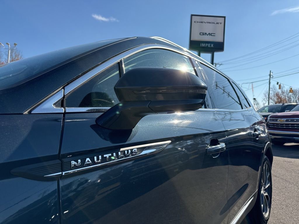 Used 2021 Lincoln Nautilus Reserve image 34