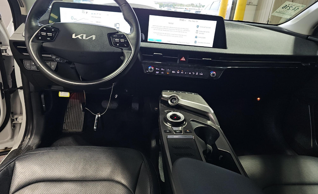 Certified 2023 Kia EV6 Wind w/ Wind Technology Package AWD/4WD image 14