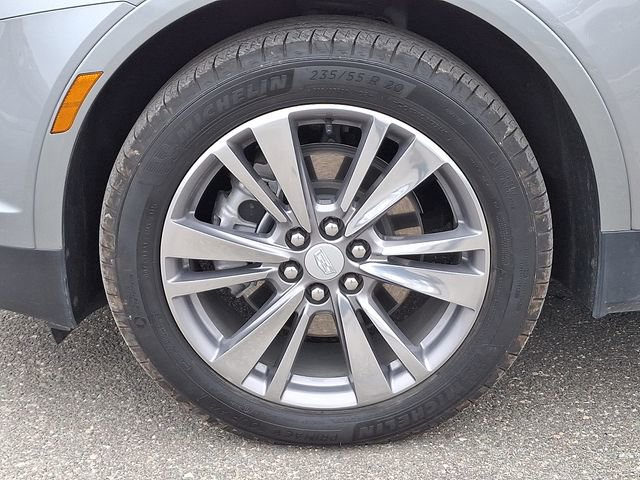 Used 2025 Cadillac XT5 Premium Luxury image 6