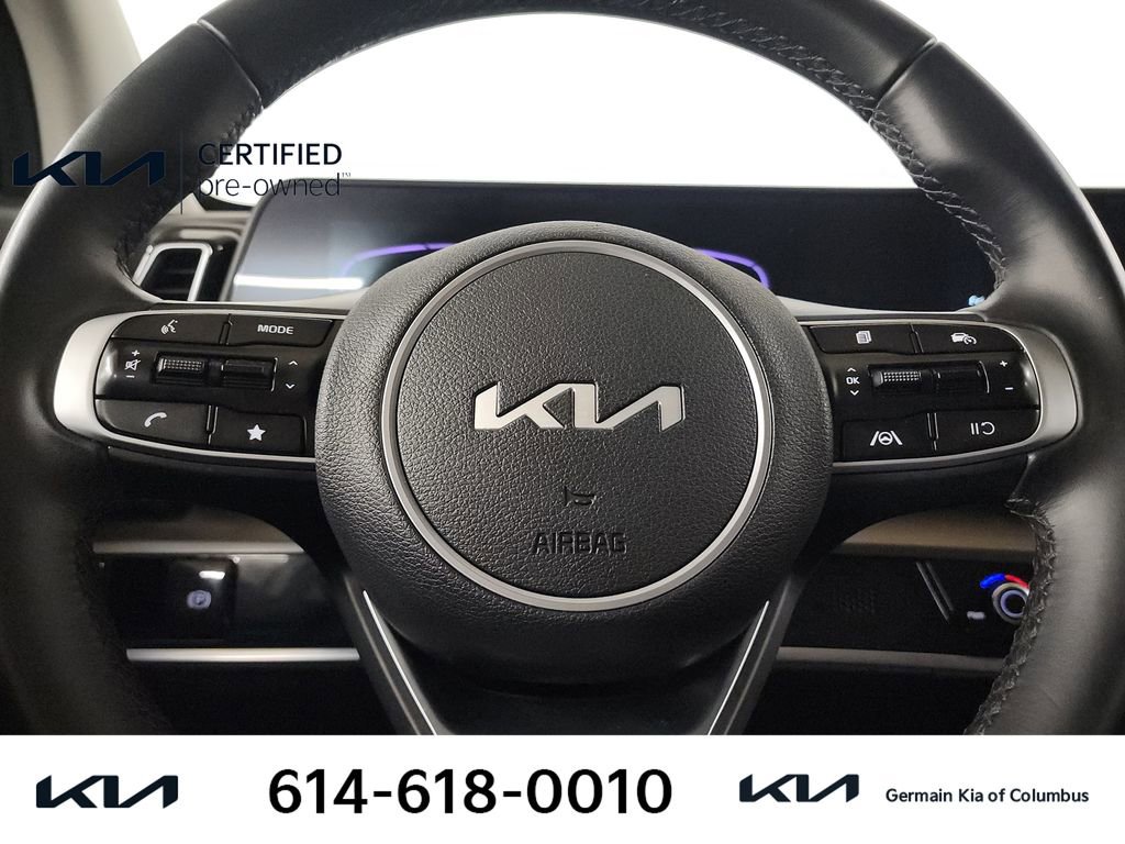 Certified 2025 Kia Sportage EX image 22