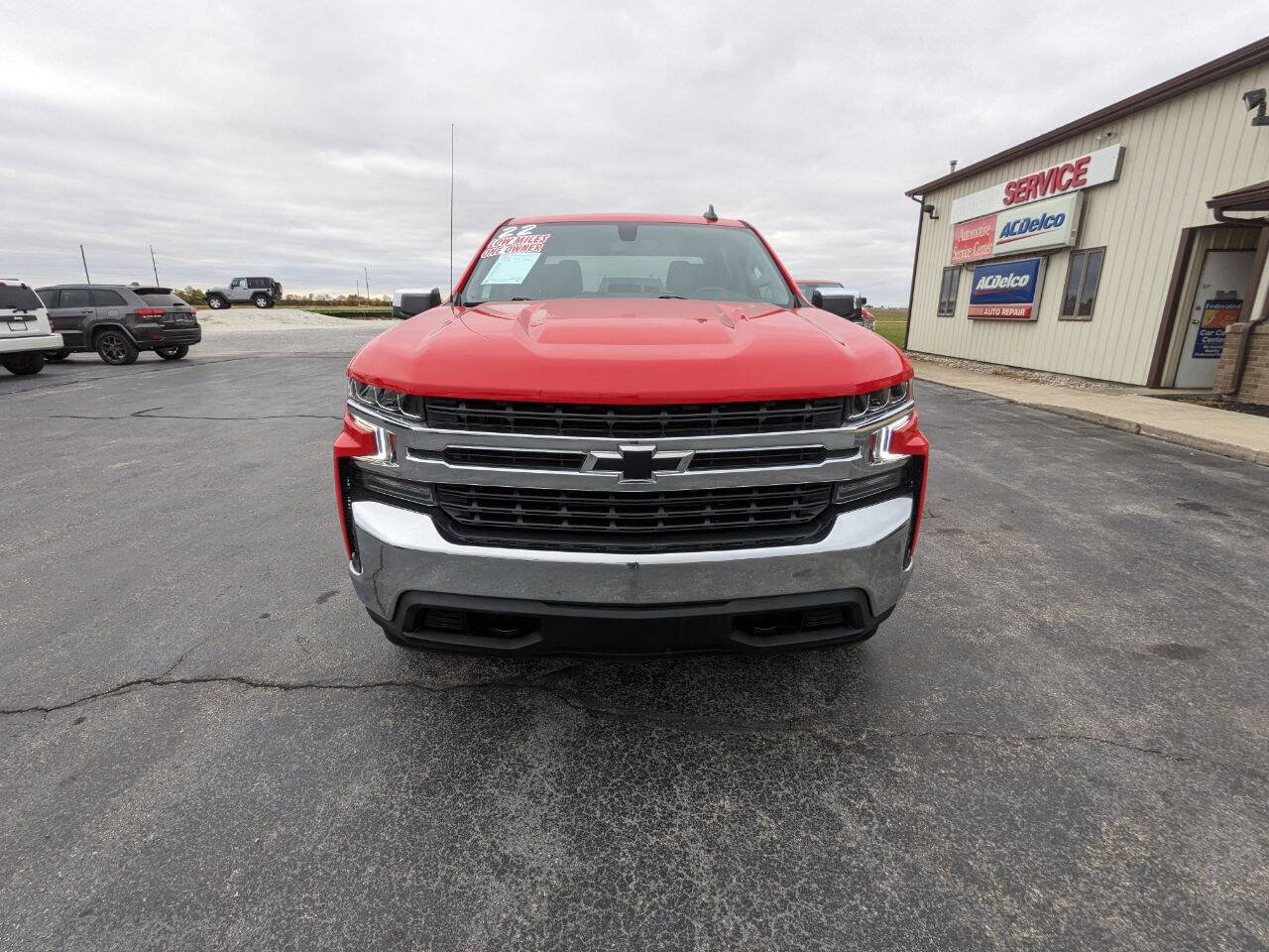 Used 2022 Chevrolet Silverado 1500 LT w/ Bed Protection Package image 3