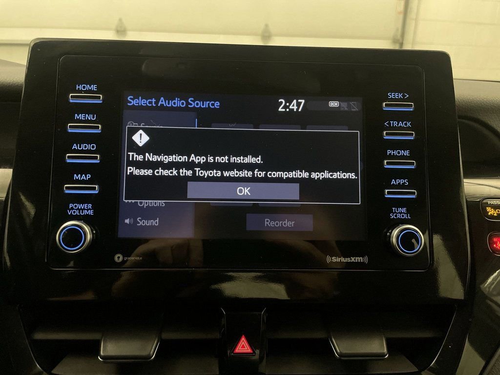 Used 2022 Toyota Camry SE w/ Convenience Package image 8