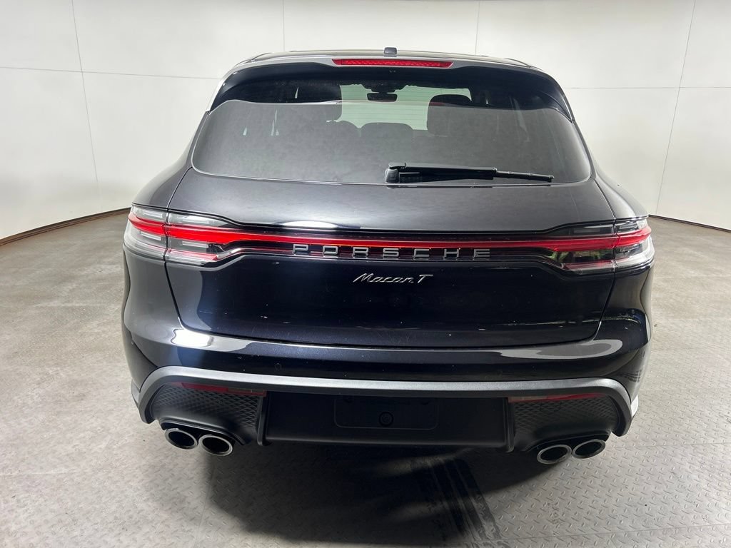 Certified 2026 Porsche Macan Turbo AWD/4WD image 4