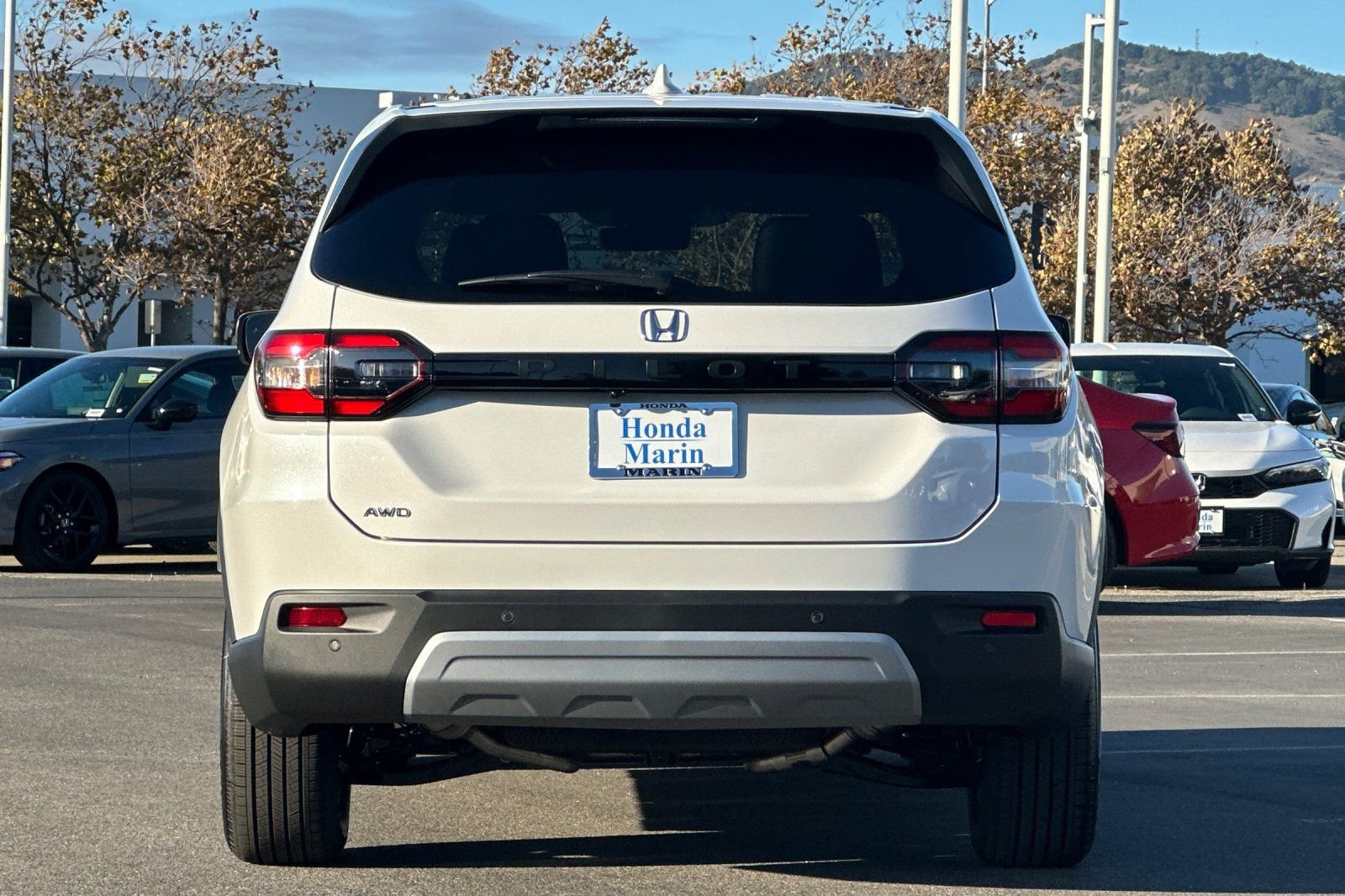 New 2025 Honda Pilot EX-L image 5