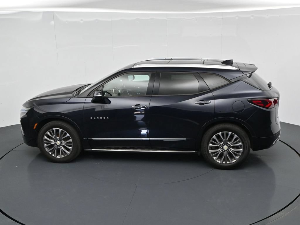 Used 2020 Chevrolet Blazer Premier w/ Driver Confidence II Package FWD image 23