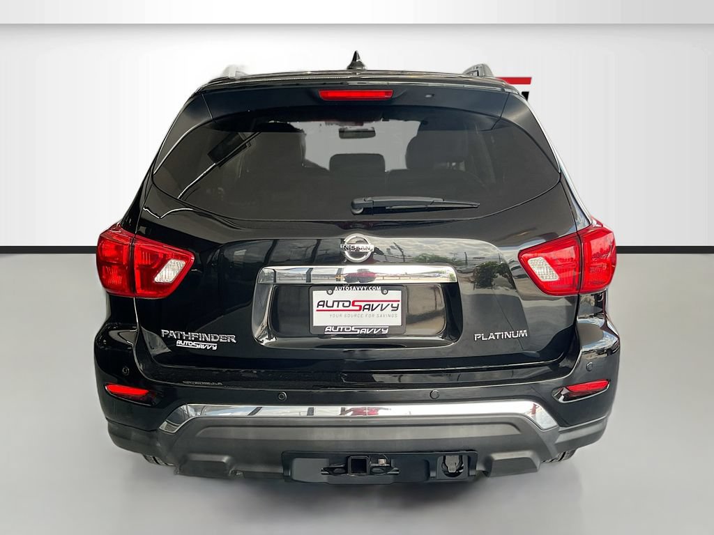 Used 2020 Nissan Pathfinder Platinum FWD image 6