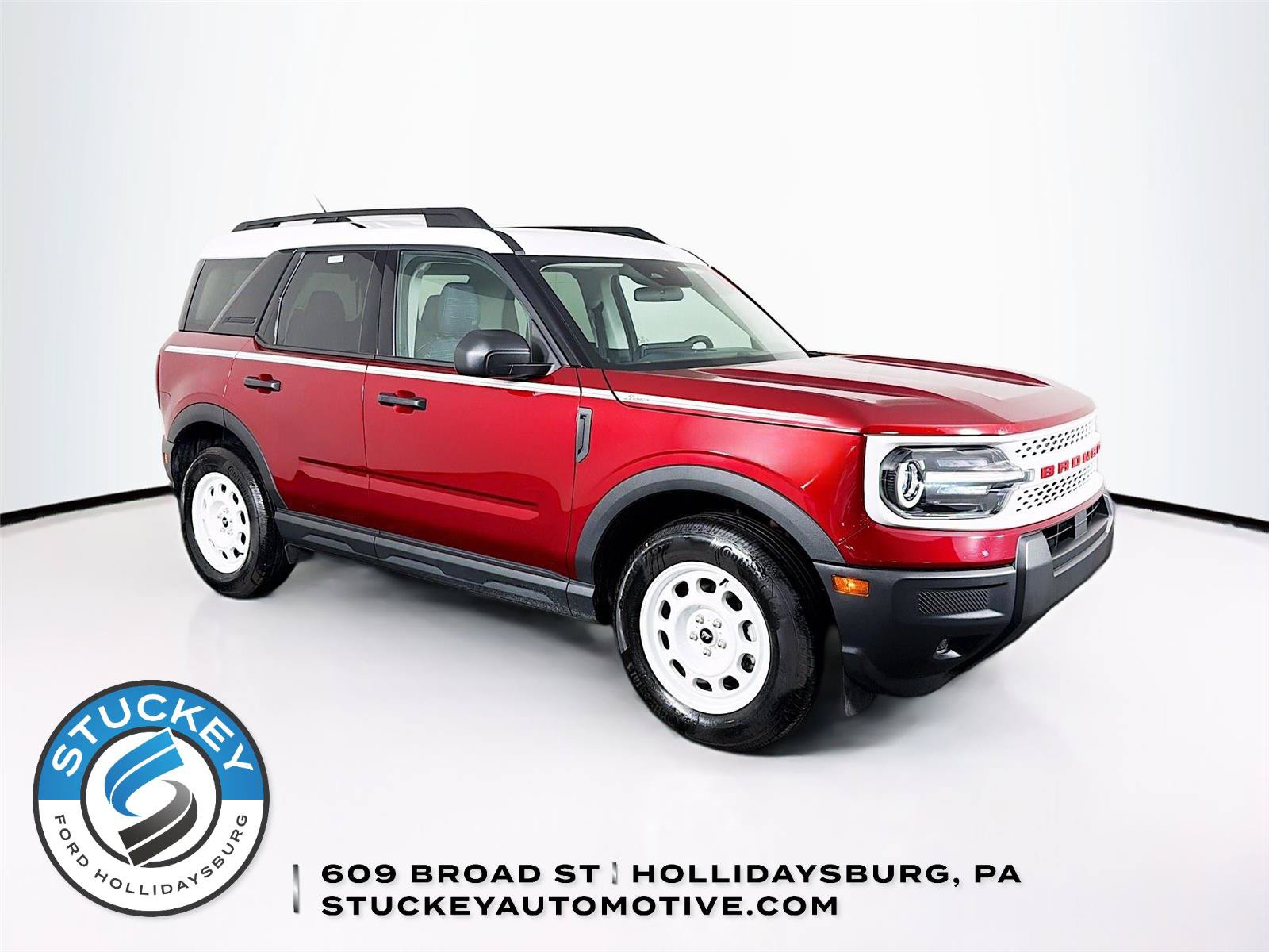 Used 2025 Ford Bronco Sport Heritage w/ Convenience Package AWD/4WD image 1