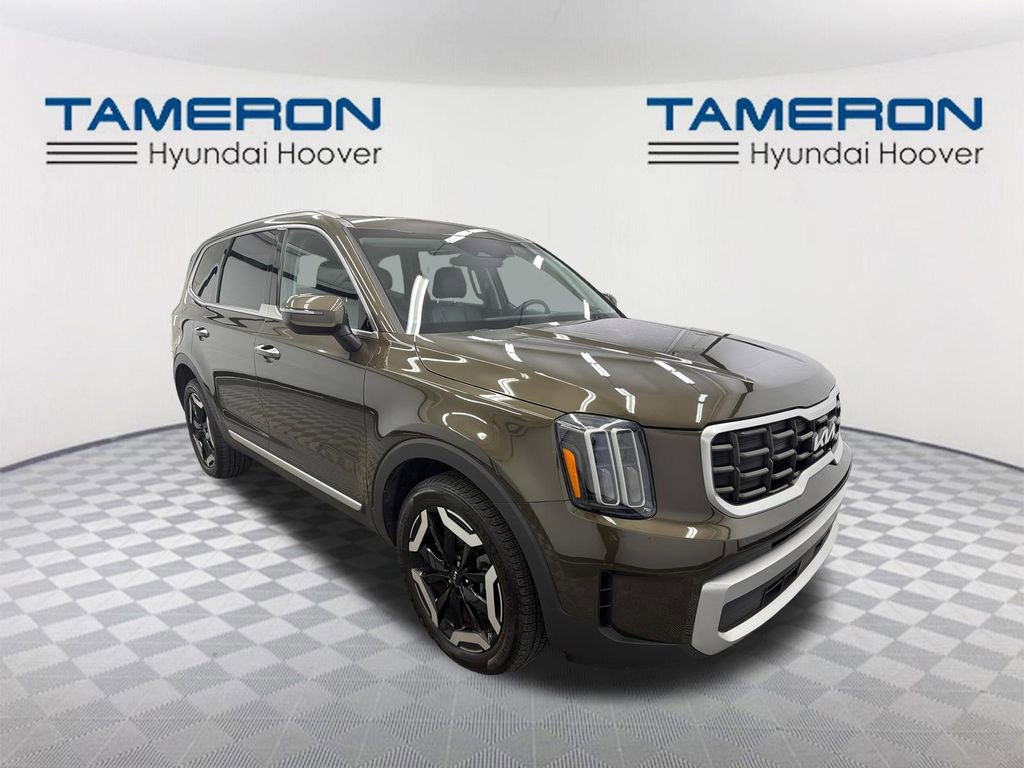 Used 2023 Kia Telluride S w/ S Sunroof Package image 7
