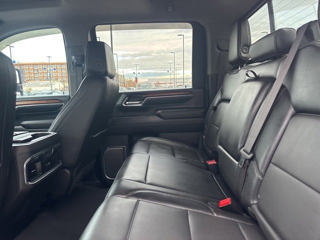 Used 2024 GMC Sierra 3500 Denali w/ Technology Package image 15