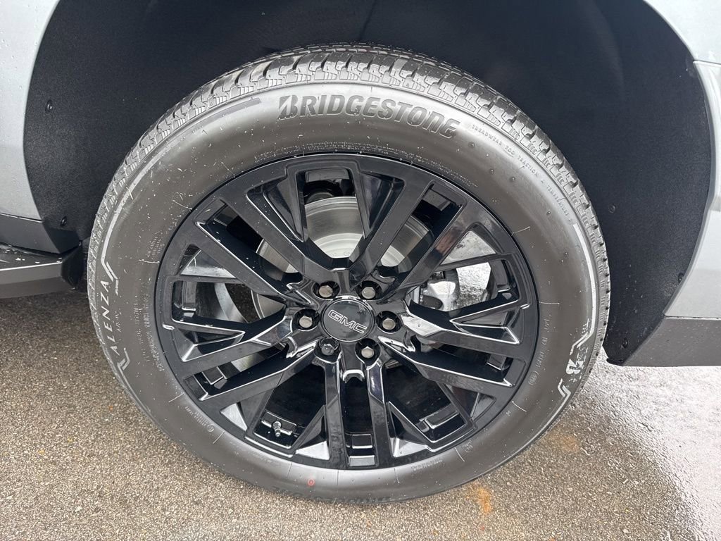 New 2026 GMC Yukon XL Elevation w/ LPO, Elevation Black Package image 32