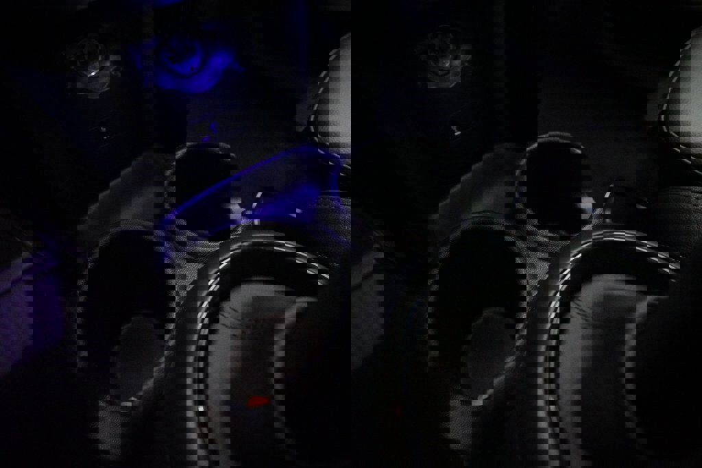 Used 2020 MINI Cooper 4-Door Hardtop image 16