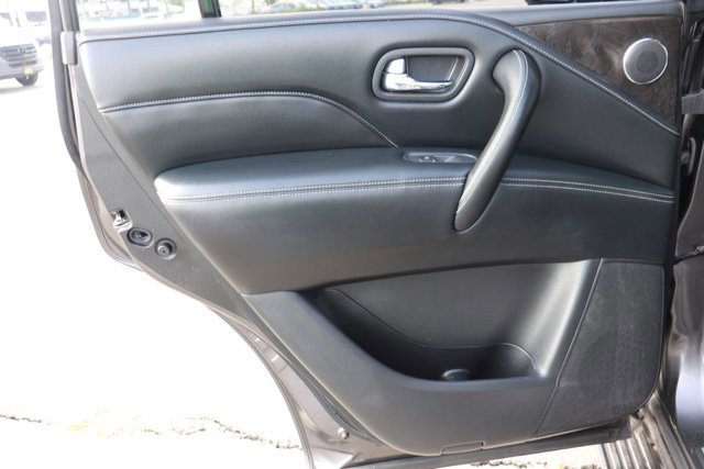 Used 2022 INFINITI QX80 Luxe image 11