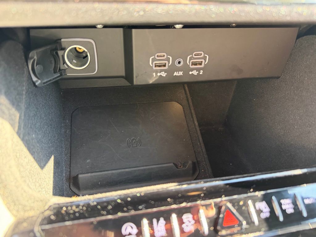 Certified 2024 Jeep Wagoneer Series III image 20