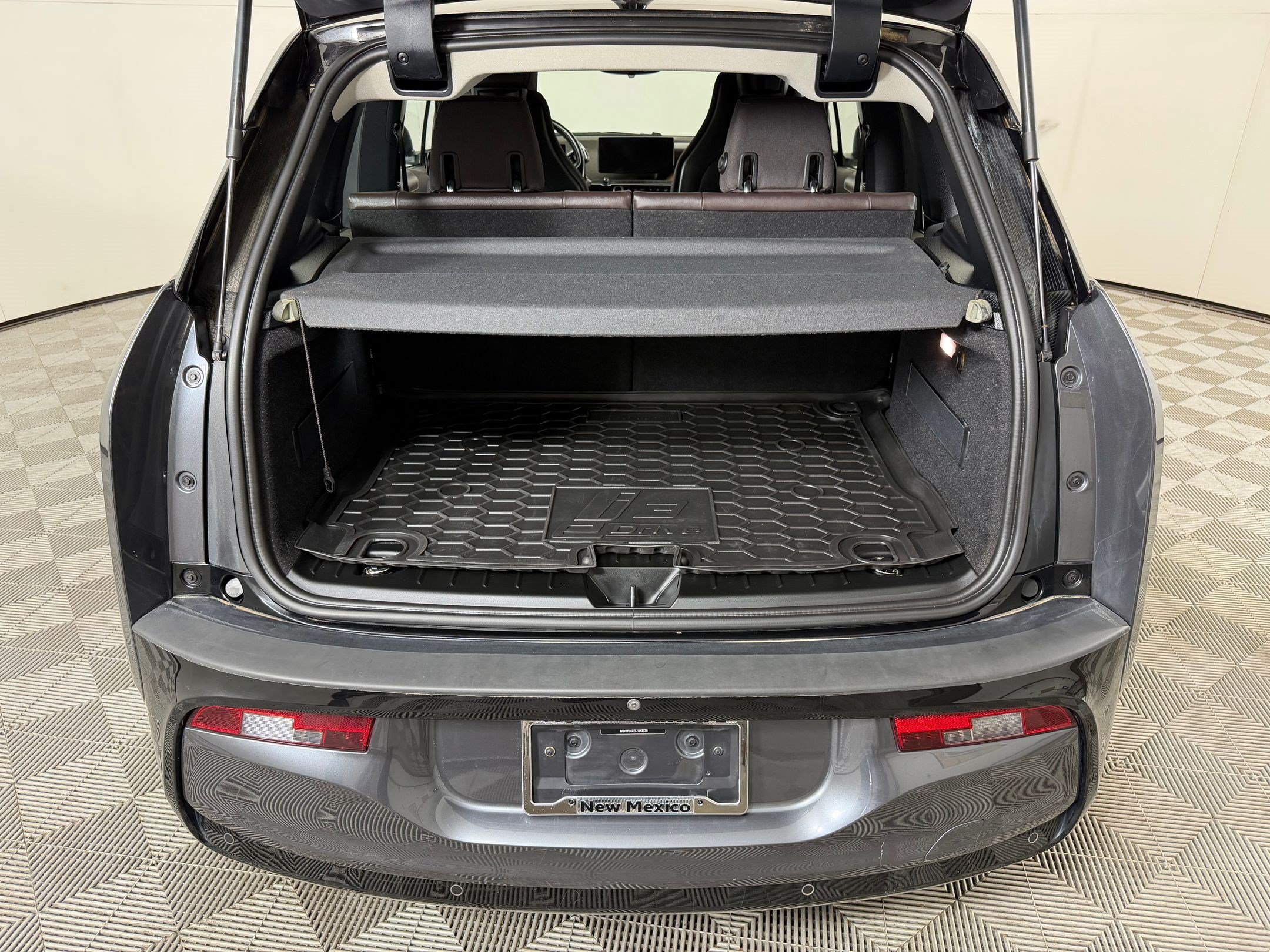 Used 2020 BMW i3 RWD image 23