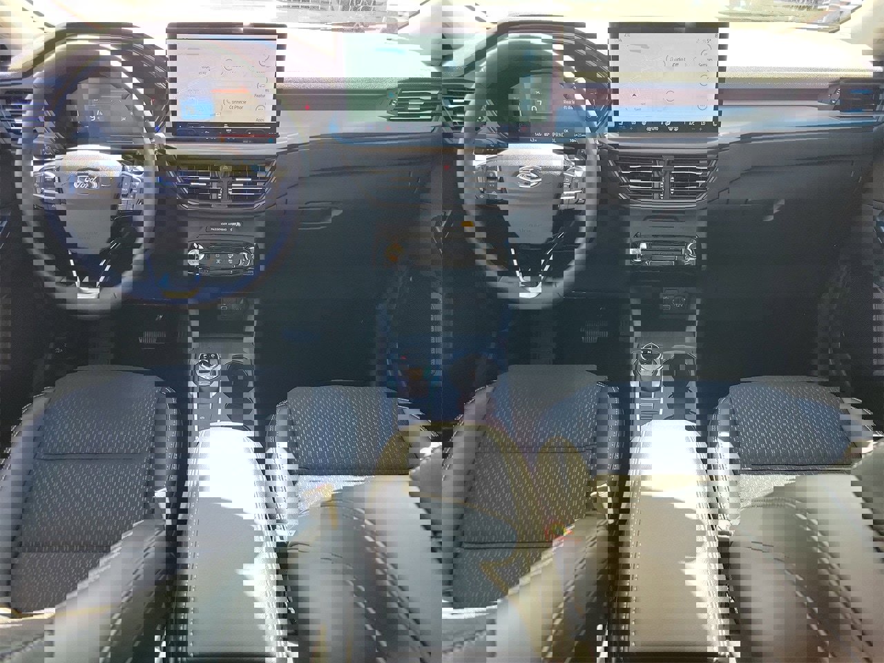 Used 2025 Ford Escape Base w/ Class II Trailer Tow Package image 13