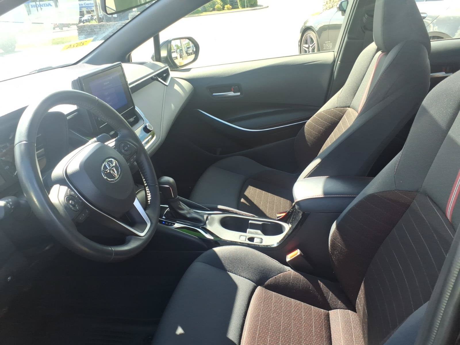 Certified 2024 Toyota Corolla SE w/ SE Package AWD/4WD image 7