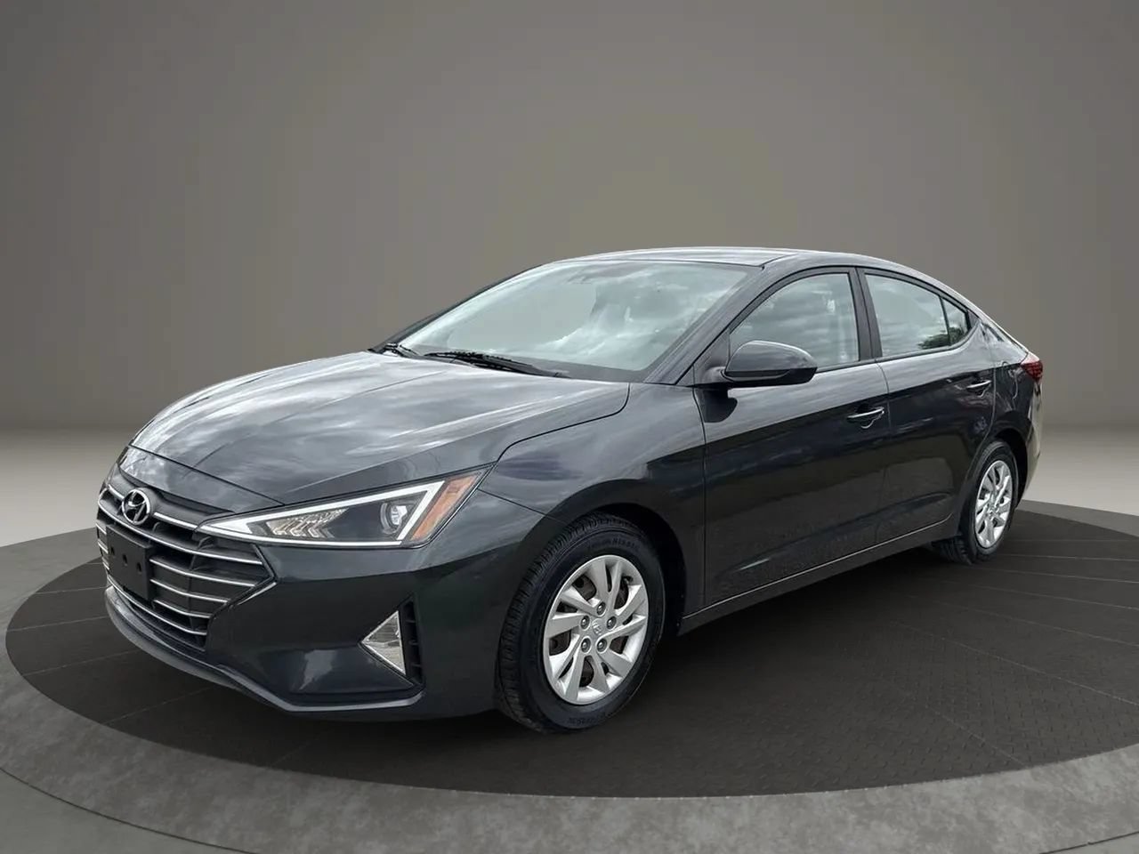 Used 2020 Hyundai Elantra SE