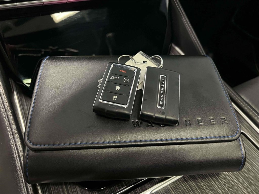 Used 2022 Jeep Wagoneer Series II w/ Premium Group I image 35