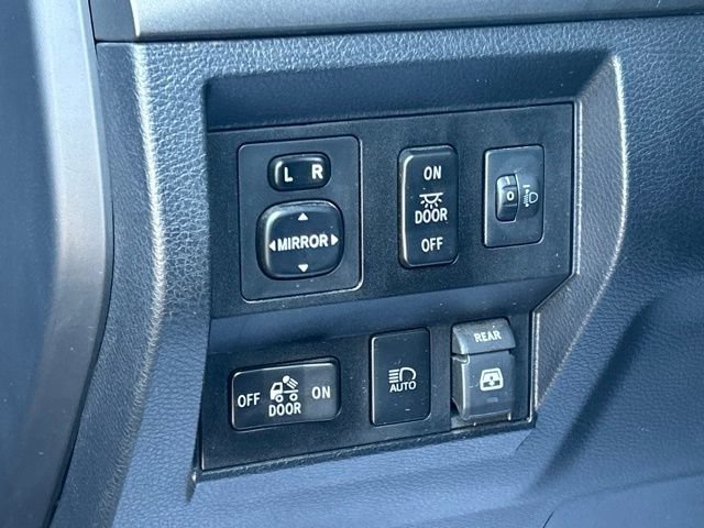 Used 2018 Toyota Tundra SR5 w/ TRD Off Road Package AWD/4WD image 24
