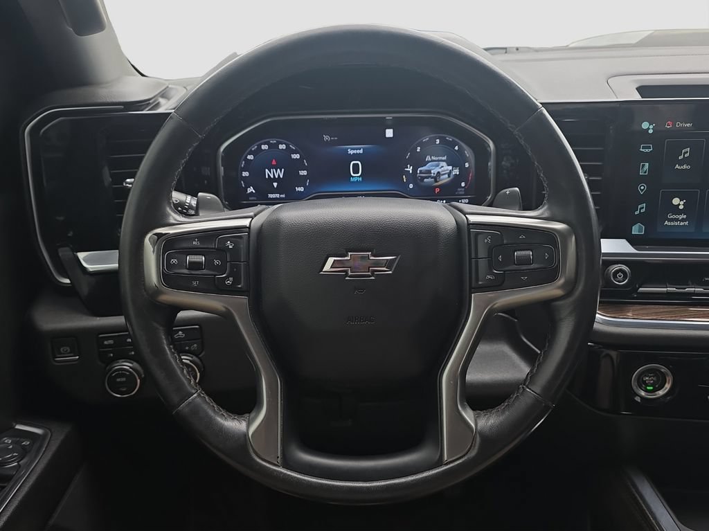 Used 2023 Chevrolet Silverado 1500 LT Trail Boss AWD/4WD image 9