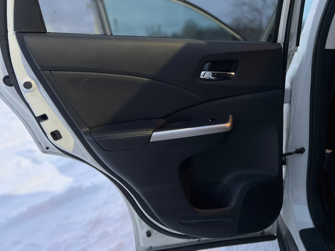 Used 2016 Honda CR-V Touring image 36