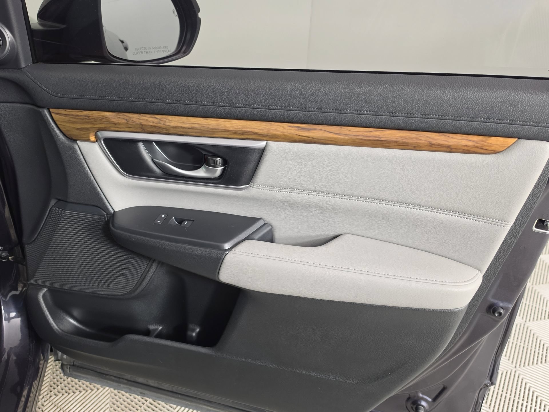 Used 2017 Honda CR-V EX-L image 48