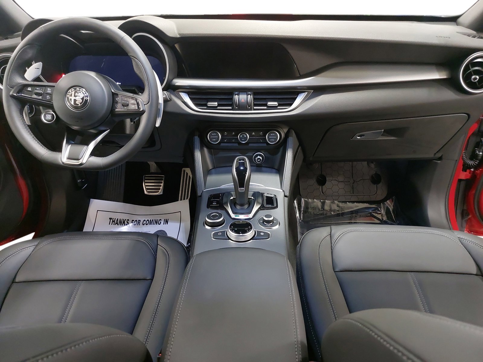 New 2025 Alfa Romeo Stelvio Sprint image 9