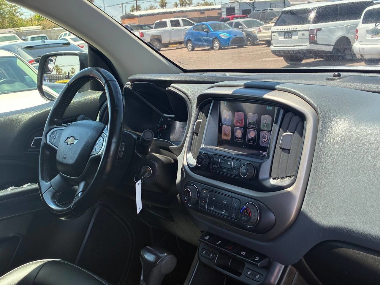 Used 2017 Chevrolet Colorado Z71 AWD/4WD image 29