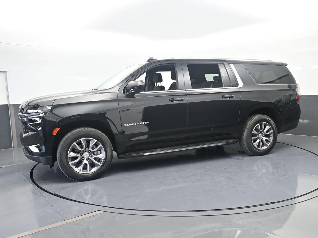 Used 2024 Chevrolet Suburban LS w/ Driver Alert Package RWD video 2