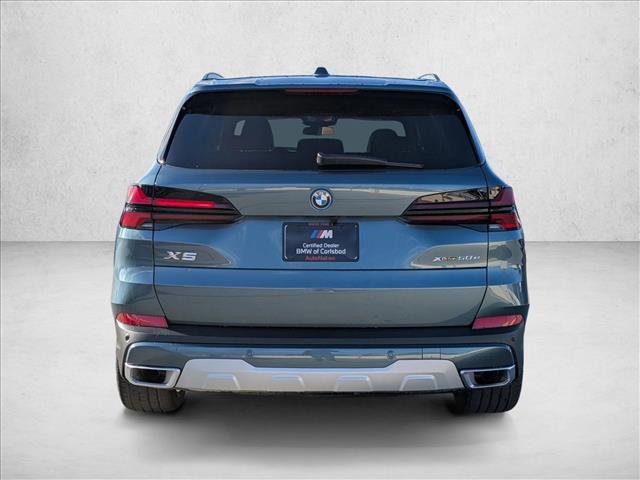 New 2026 BMW X5 xDrive50e image 8