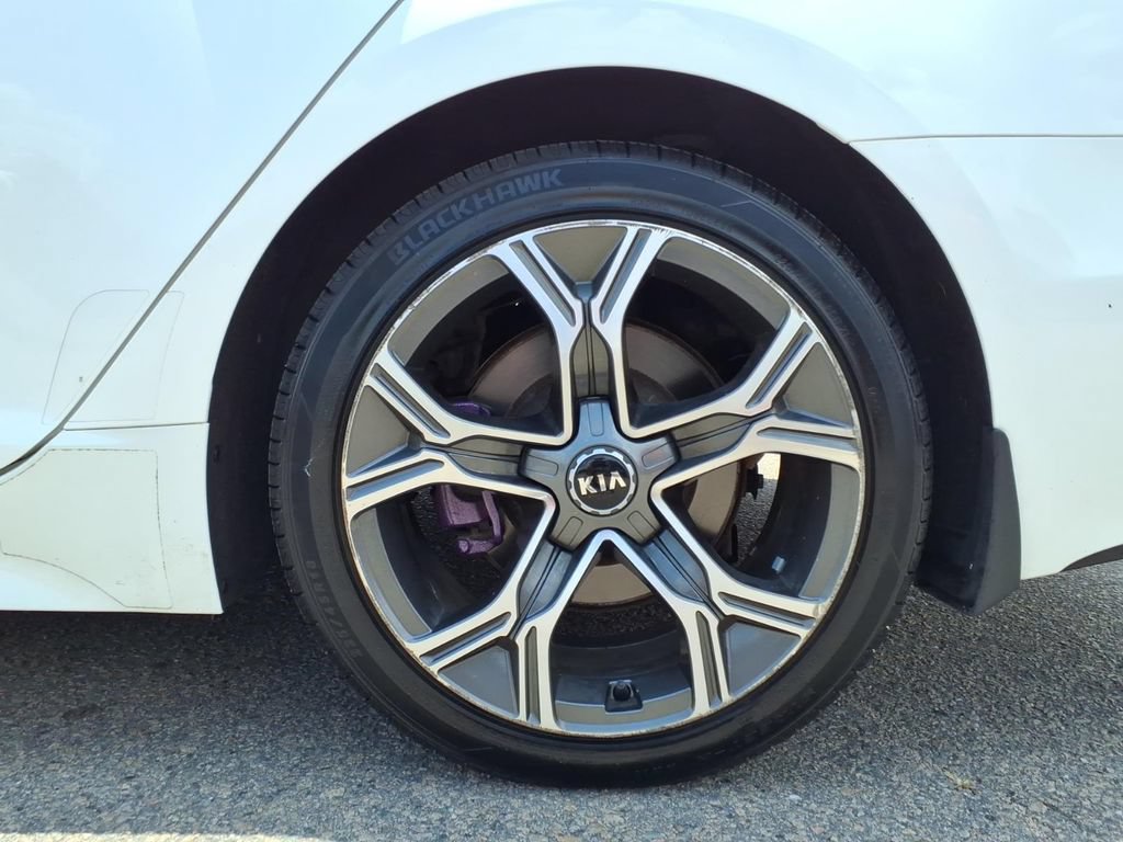 Used 2020 Kia Stinger GT-Line AWD/4WD image 22