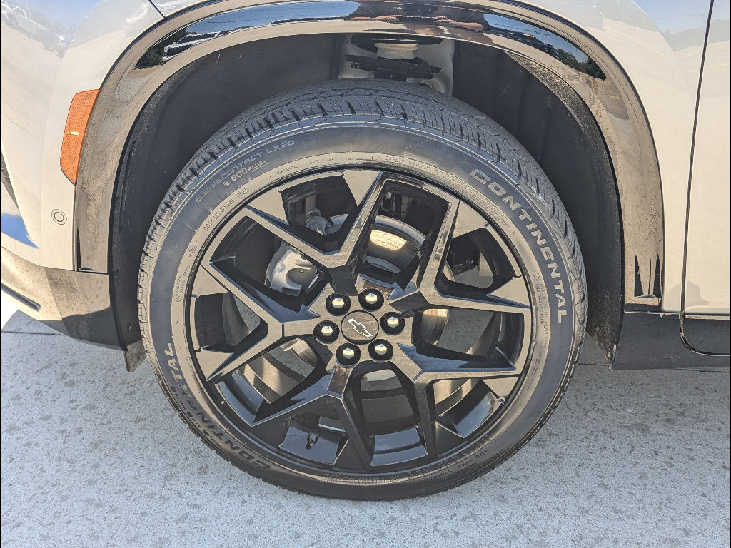 Used 2024 Chevrolet Traverse RS AWD/4WD image 14