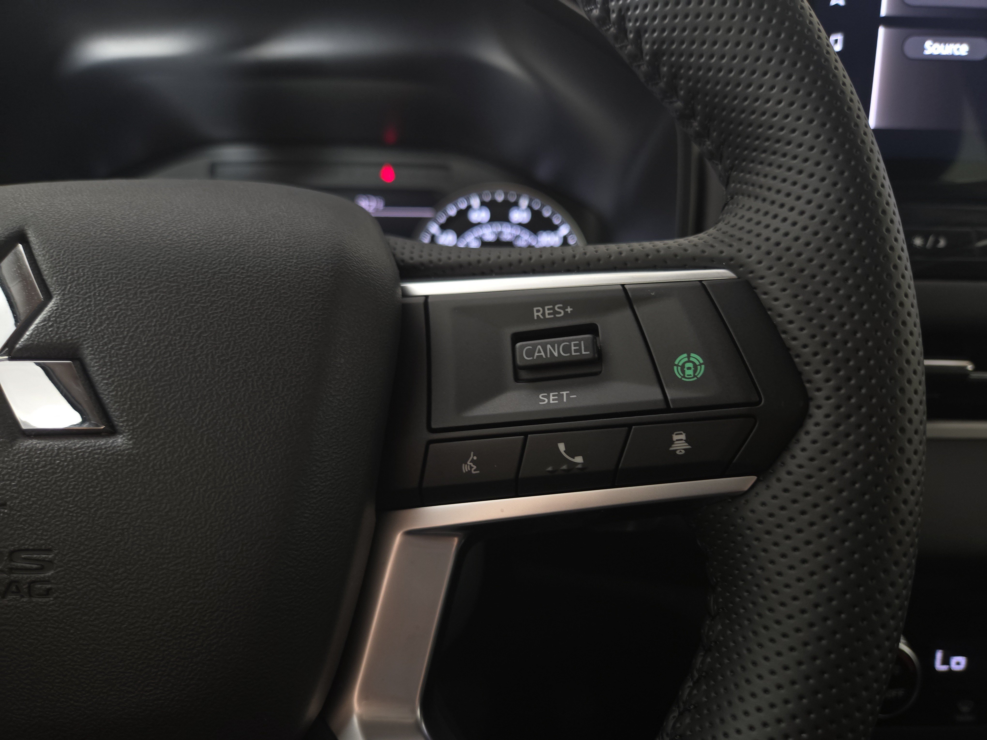 New 2026 Mitsubishi Outlander AWD image 16
