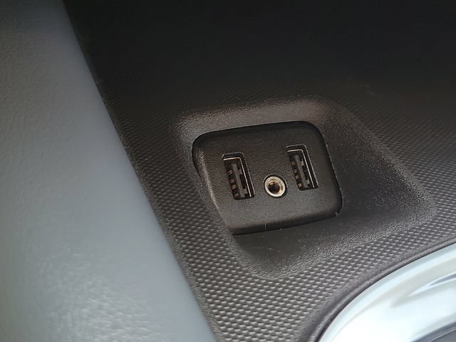 Used 2018 Buick Enclave Essence FWD image 33